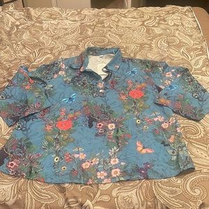 Flower and butterfly design shirt, 3/4 sleeve , green color